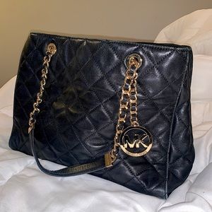 Michael Kors Savannah Handbag
